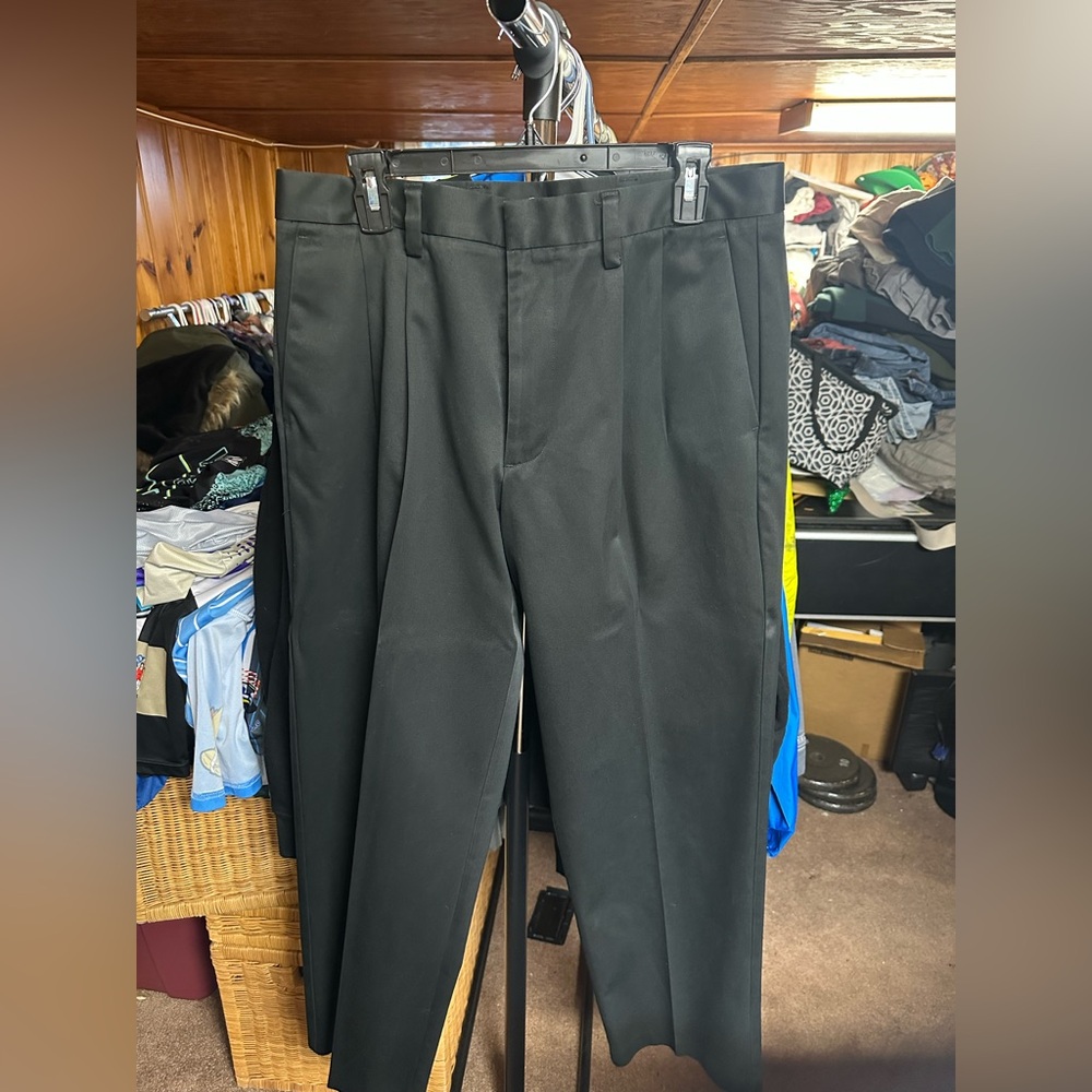 Men’s Dockers pants 34 X 32